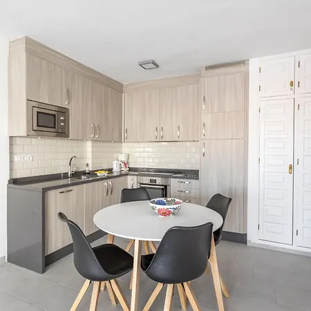 Apartman A410 Frontlilne *